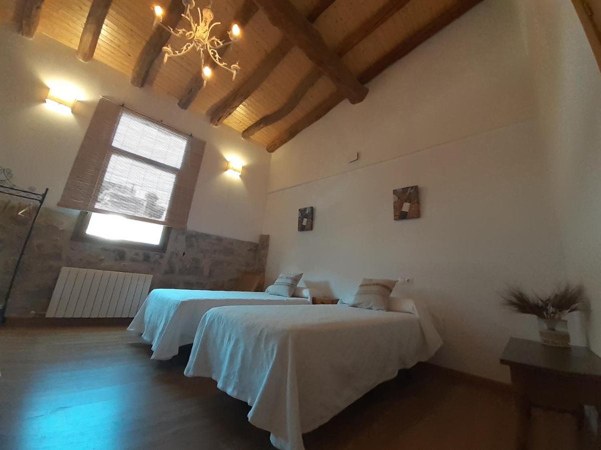 Corbera Casa La Foradada B&B 외부 사진